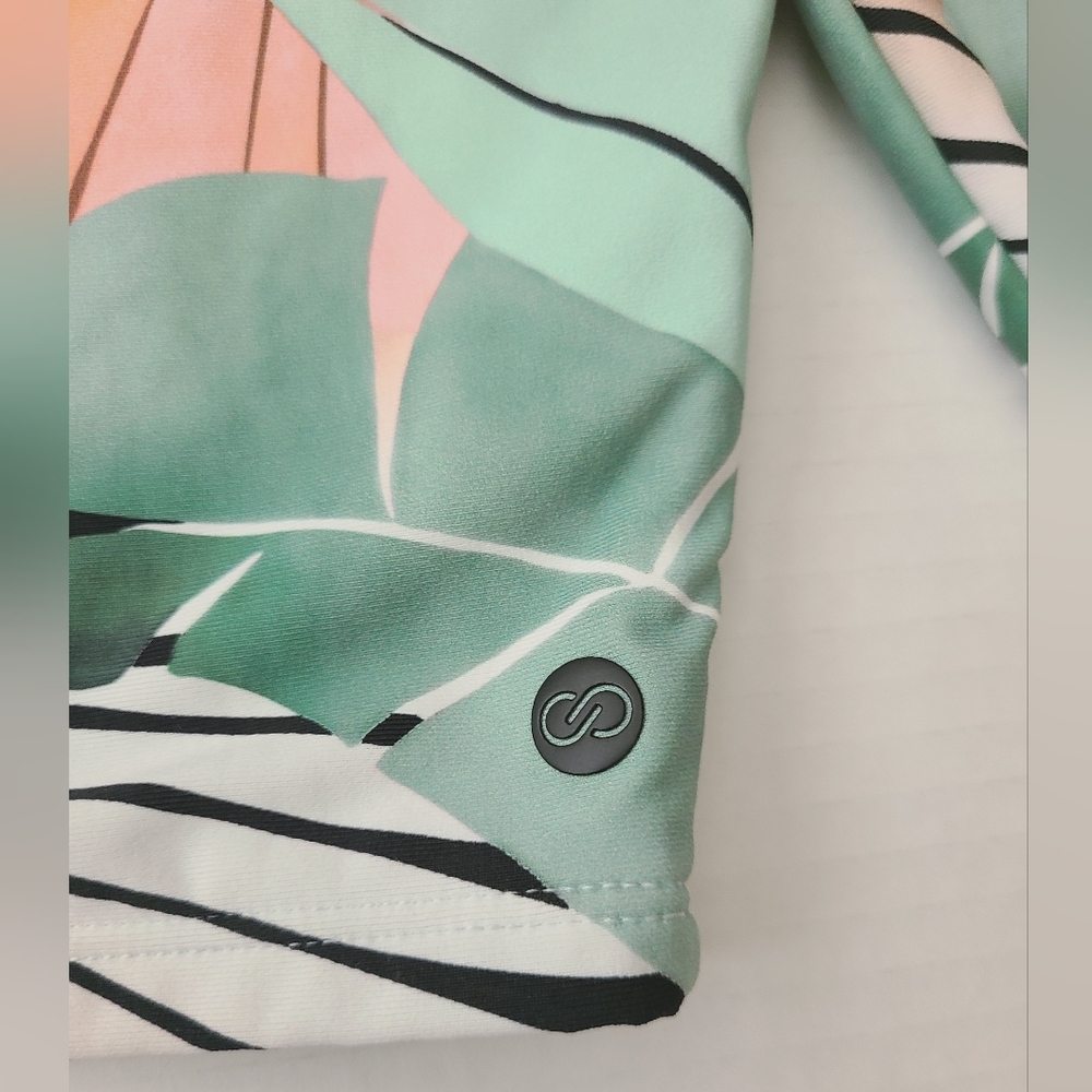 CALIA Swim Long Sleeve Crop Top Rashguard Desert Flora Agave Leaf Sz XS NWOT - Picture 7 of 12